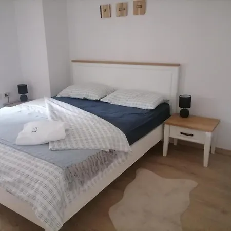 Lukova Hisa- Luka's House *