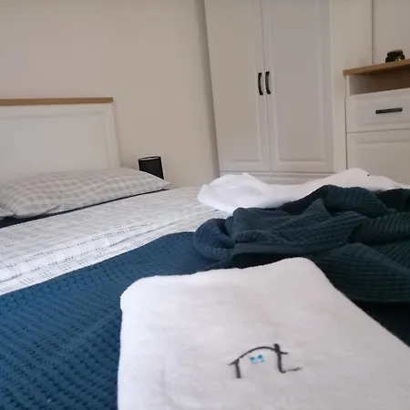 Lukova Hisa- Luka's House * Vipava