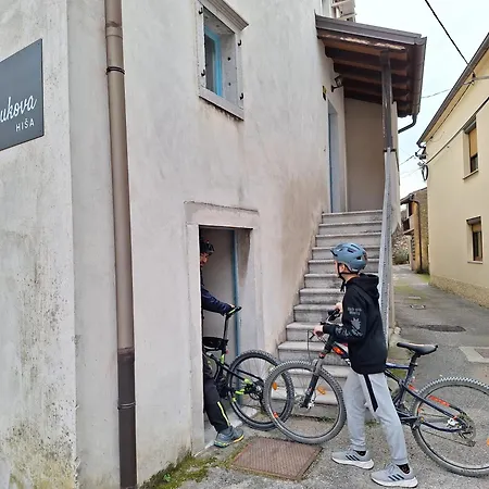 Lukova Hisa- Luka's House *