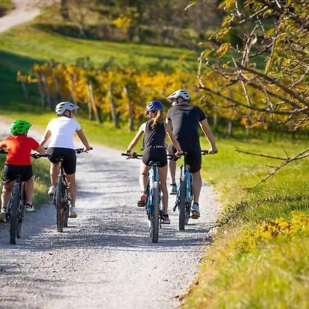 Lukova Hisa- Luka's House Dom wakacyjny *