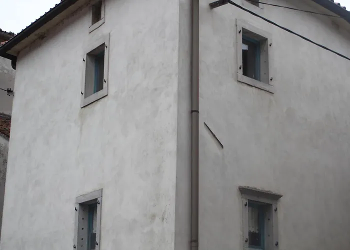 Počitniška hiša Lukova Hisa- Luka's House